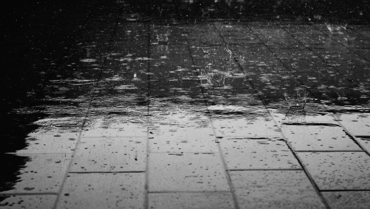 Starkregen mit mehr als einem Liter pro Quadratmeter und Minute. © Pexels