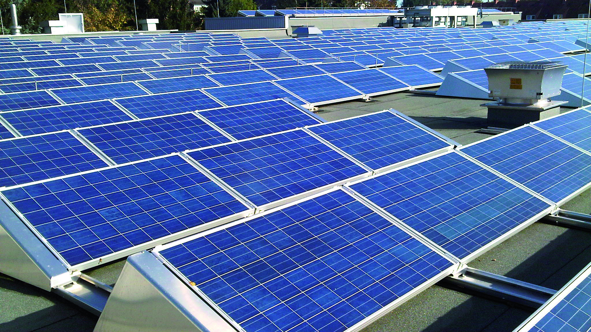 Photovoltaik-Anlage auf einem Flachdach
